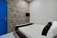 Hotel O near RS Husada formerly Pondokan Kota 2