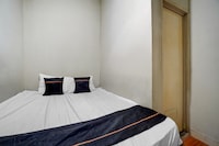Hotel O near RS Husada formerly Pondokan Kota 2