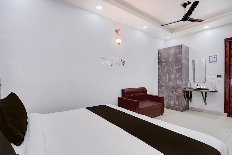 Townhouse Jagannath Temple Noida Formerly Moonlit, Noida City, Noida