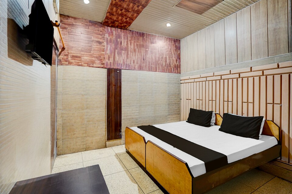 Hotel  O Naini View Guest House, Rudrapur, Rudrapur