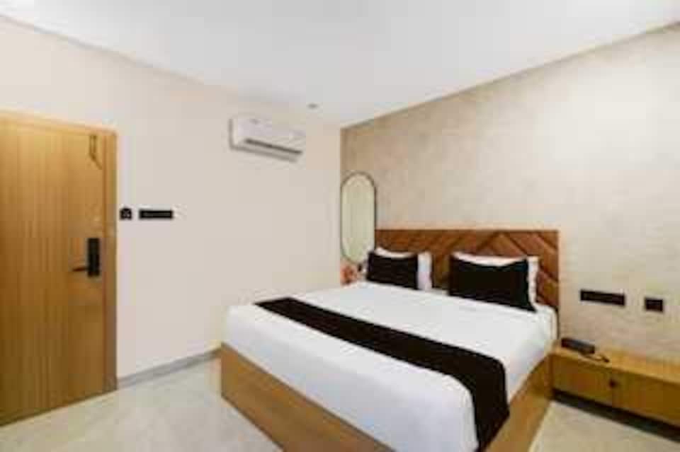 Hotel O Injapur Lake Formerly New Punjab, LB Nagar-Ramoji, Hyderabad