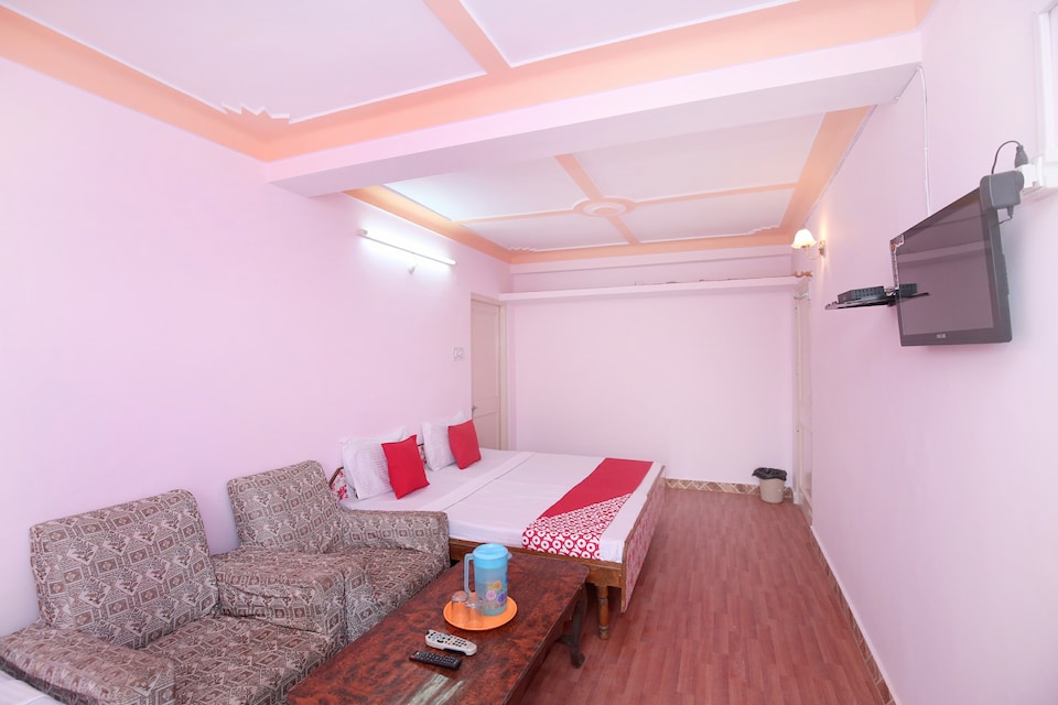 OYO Home 13921 Valley View, Bharari, Shimla