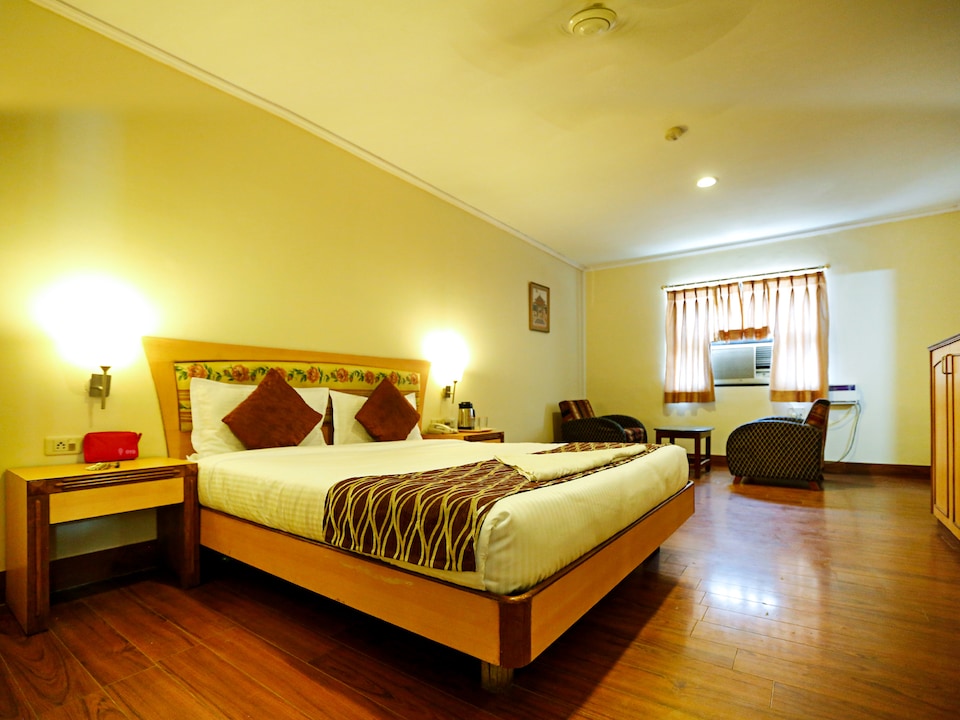 OYO Rooms 013 Abids, Abids-Nampally, Hyderabad