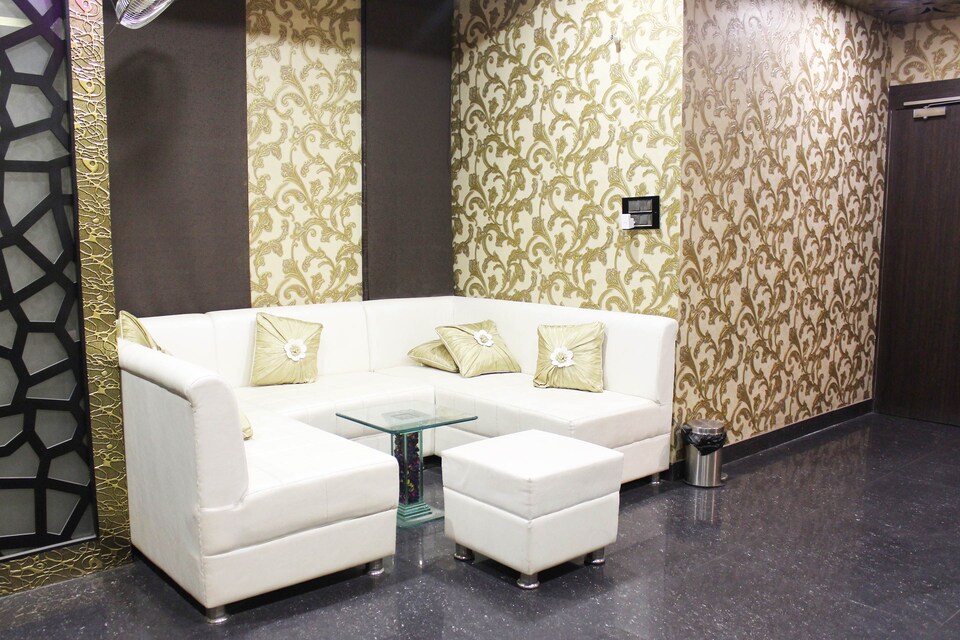 OYO 2604 The Jewel's Hotel, Hisar, Hisar