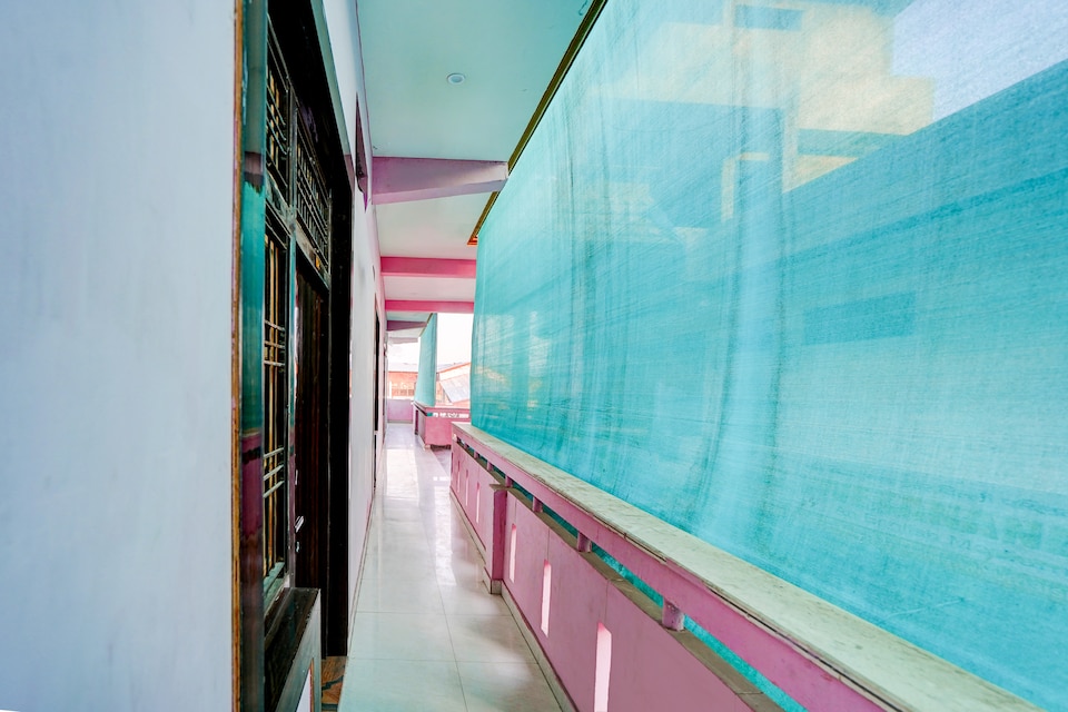 Spot On HOTEL RAMA KRIHSNA AND RESTAURANT, Etawah, Etawah