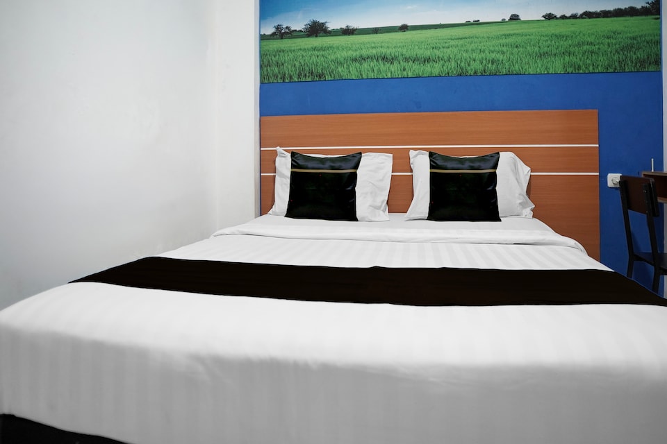 Townhouse Oak Polamas Residence, Padang, Padang