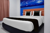 Townhouse Oak near Stasiun Kereta Api Simpang haru formerly Polamas Residence