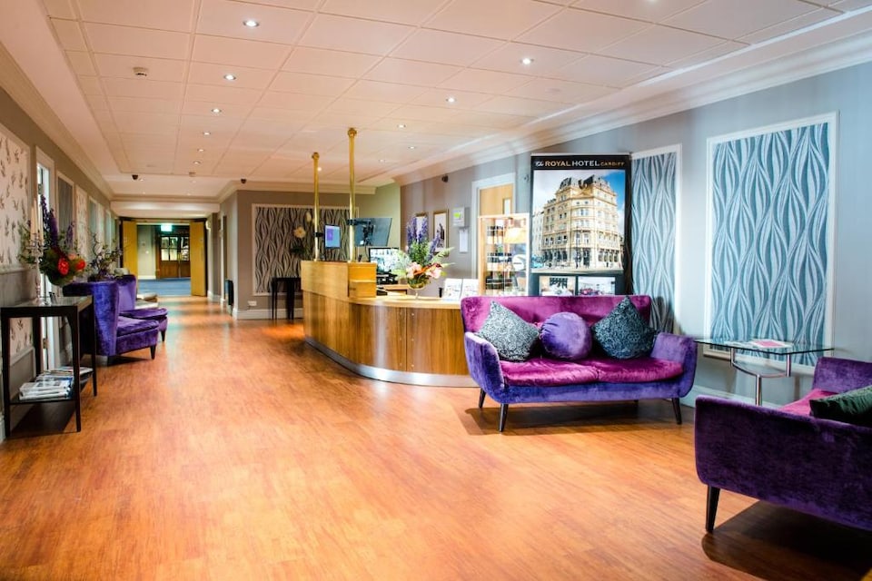Royal Hotel Cardiff by Belvilla, Cardiff (South England), Cardiff
