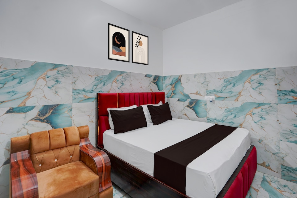 Hotel O CERES ROYAL HOTEL & RESTAURANT, Greater Noida, Noida