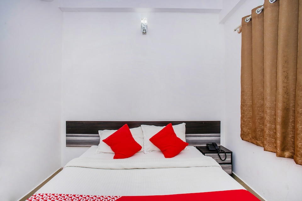 Hotel O NR Suites, BTM Madiwala Bangalore, बैंगलोर