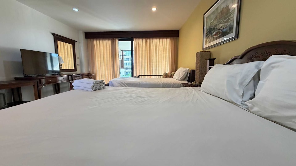 Sunday Wongamat Privacy Pattaya, Na Klua P1, Pattaya