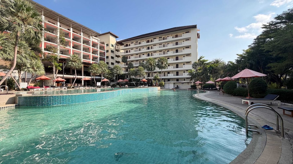 Sunday Wongamat Privacy Pattaya, Na Klua P1, Pattaya
