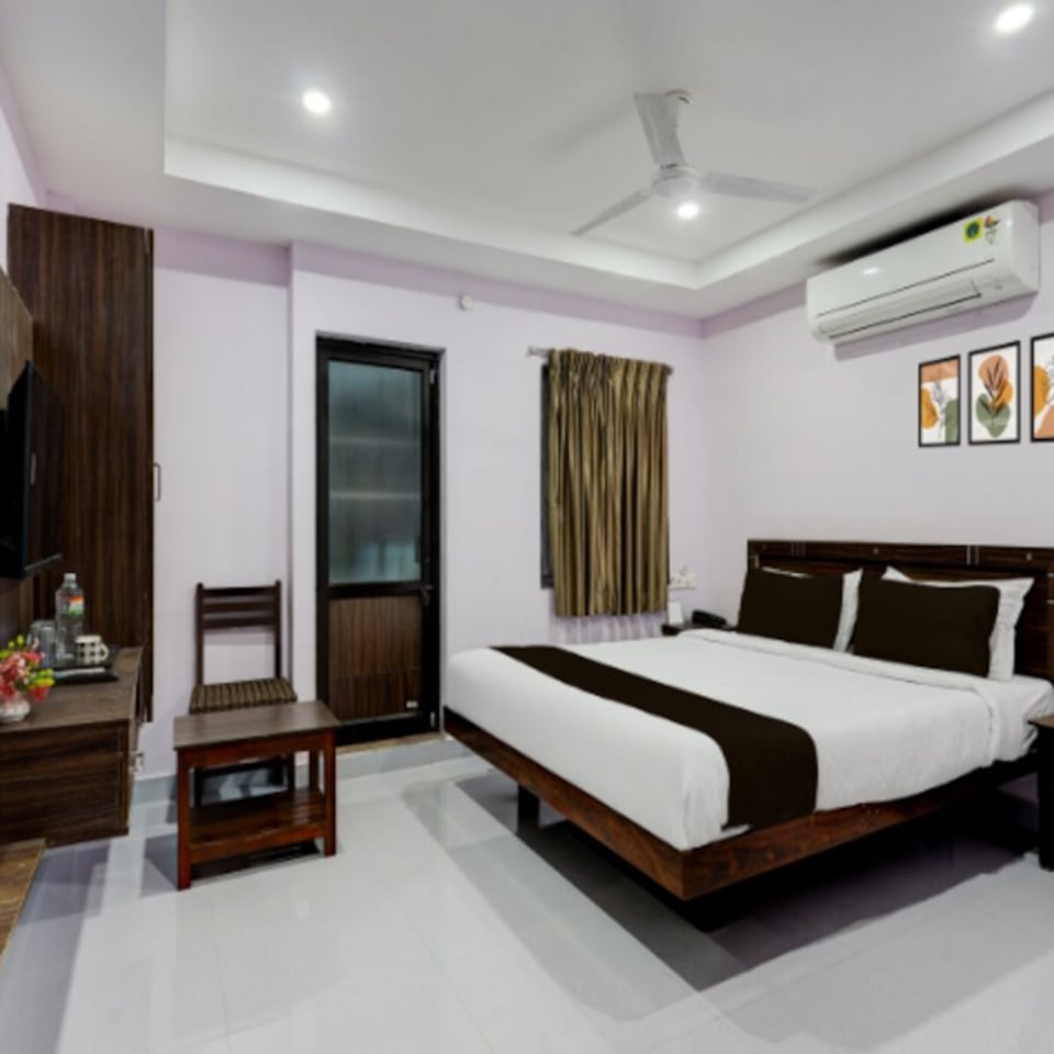 Townhouse Kozhencherry Formerly The Beige Hotel, Pathanamthitta, Pathanamthitta