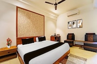 Townhouse Kozhencherry Formerly The Beige Hotel