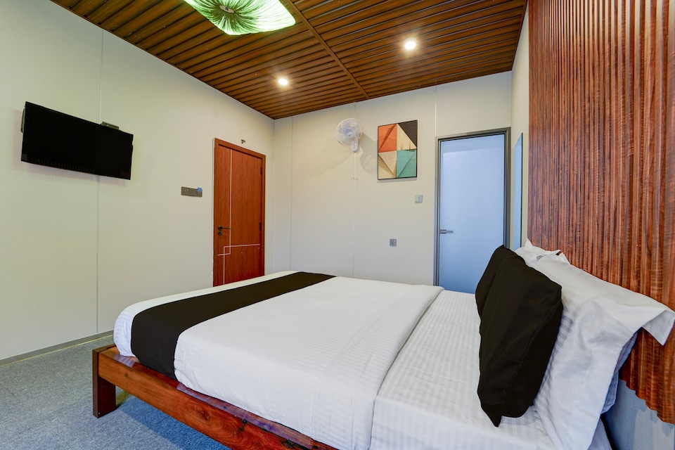 Hotel O AM Grandd, Devakottai, Karaikudi