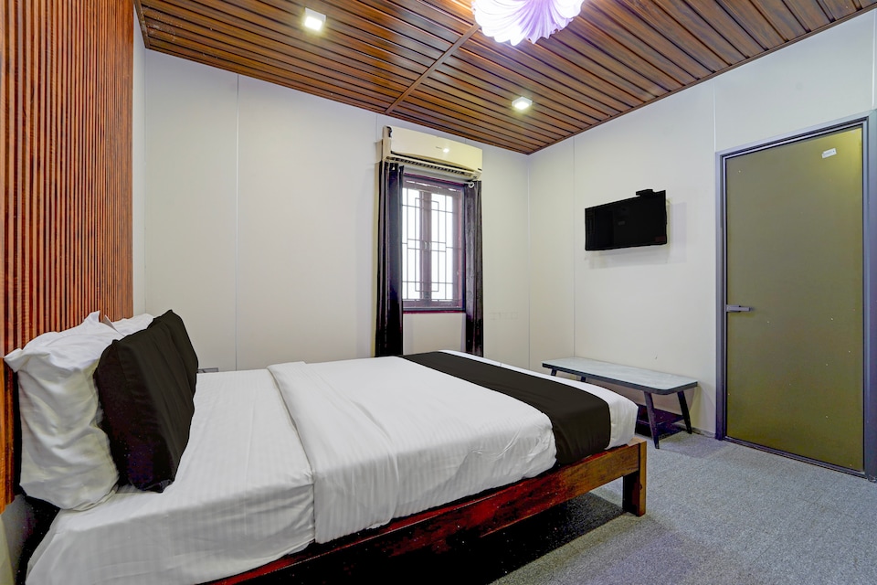 Hotel O AM Grandd, Devakottai, Karaikudi