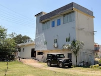 OYO 844060 Friends Zone