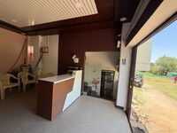 OYO 844060 Friends Zone