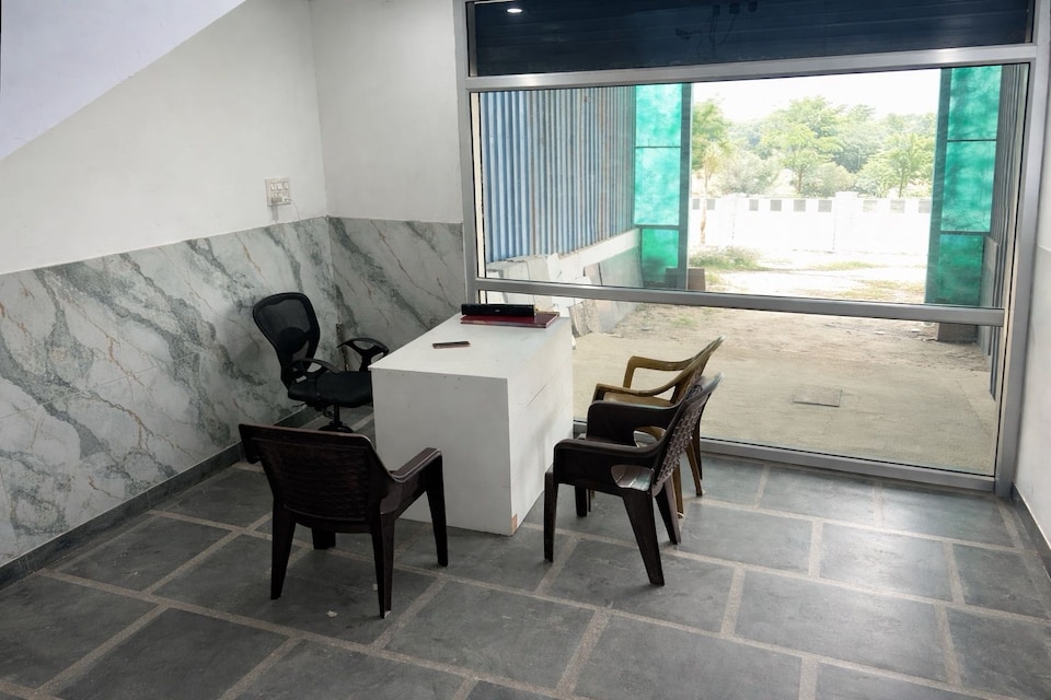 Hotel O  The Plum Tree Hotel, Bulandshahr, Bulandshahr