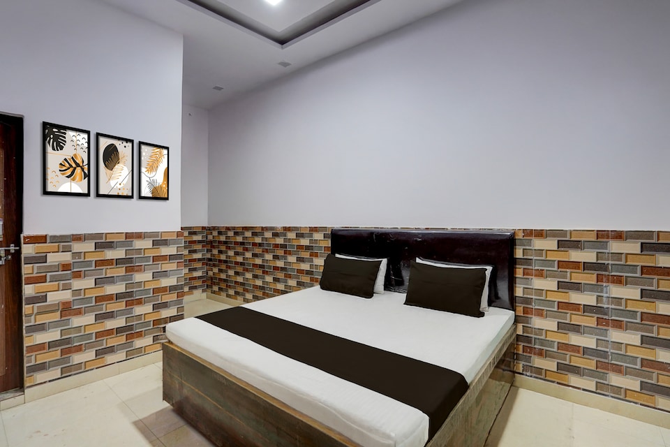 Hotel O  The Plum Tree Hotel, Bulandshahr, Bulandshahr