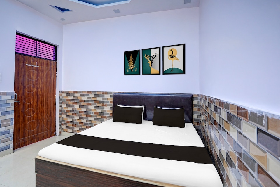 Hotel O  The Plum Tree Hotel, Bulandshahr, Bulandshahr