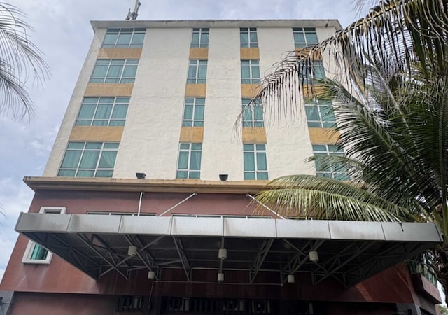 Dancenter Palette - Kota Kinabalu Near by Imago Shopping Mall Formerly  Zara's Boutique Hotel