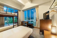 Collection O Dinso Home Boutique