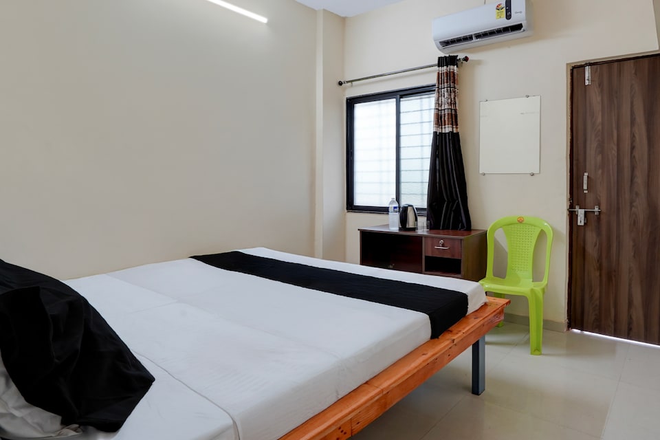 HOTEL O TEMPLE VIEW SEVEN , Hadapsar Pune, Pune