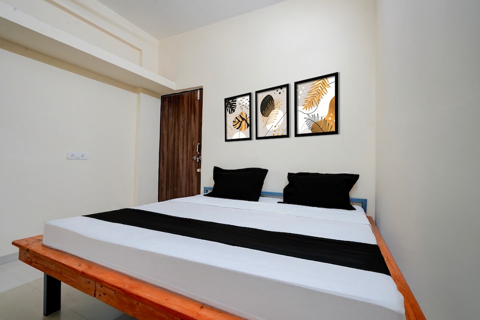HOTEL O TEMPLE VIEW SEVEN , Hadapsar Pune, Pune