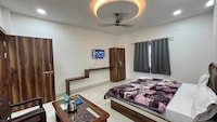  MORVINANDAN RESORT