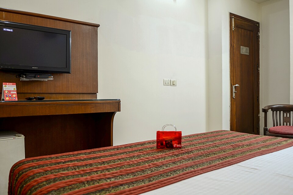 OYO 2606 Chanchal Deluxe, Paharganj Delhi, Delhi