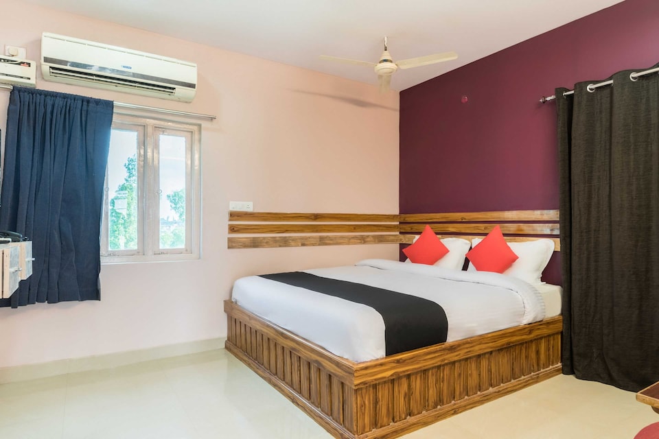 OYO 844093 TRUPTHI RESORTS, Srikakulam, Srikakulam