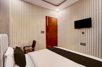 Hotel O Galaxy Rooms 