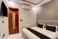 Hotel O Galaxy Rooms 