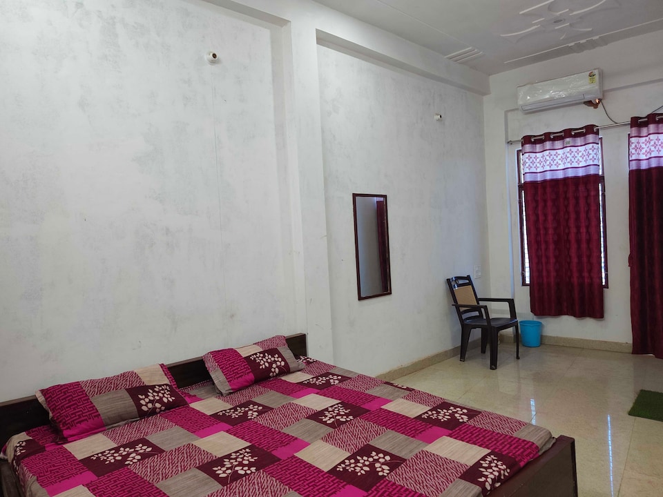 SPOT ON Geeta Marrige Lawn And Lodge, Khaga, Khaga