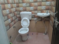 SPOT ON The Royal Inn