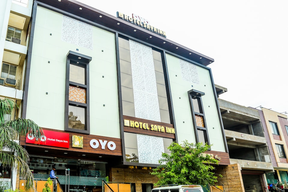 OYO 14022 Hotel Riwaz, City Centre, Gwalior