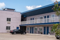 Executive Inn & Suites San Marcos, TX