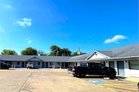 Deluxe Inn & Suites Corpus Christi I 37