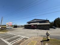 8 Inn By Capital O Americus US 19