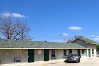 Best Budget Inn San Marcos, TX