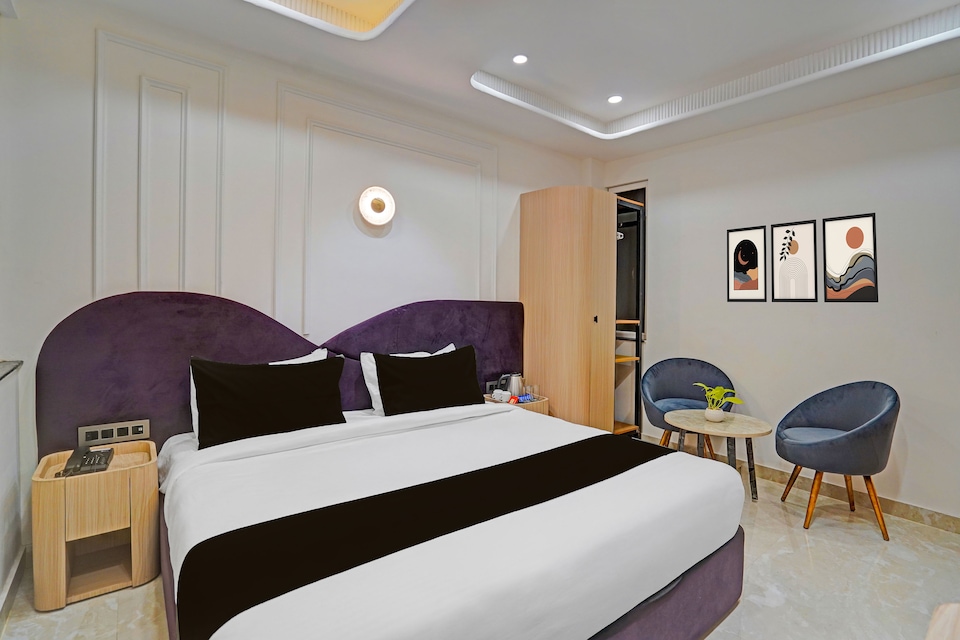 Townhouse OAK Hotel Sarovar Hill, Shantikunj Haridwar, Haridwar