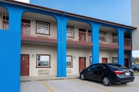 Airport Inn & Suites South Padre Island I 37