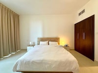 Luxuary 2 Br  Apartment In Khalifa City