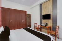 Townhouse Manipal University Highway King Bagru formerly Golden Hotel