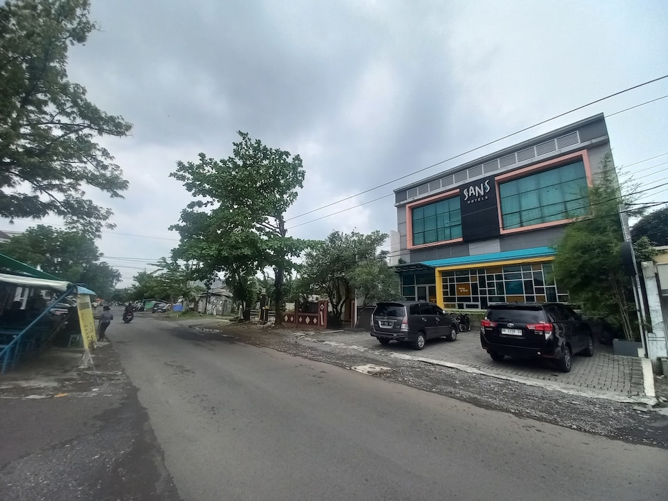 Collection O near Paragon City Mall Semarang formerly Good Wish, Semarang, Semarang