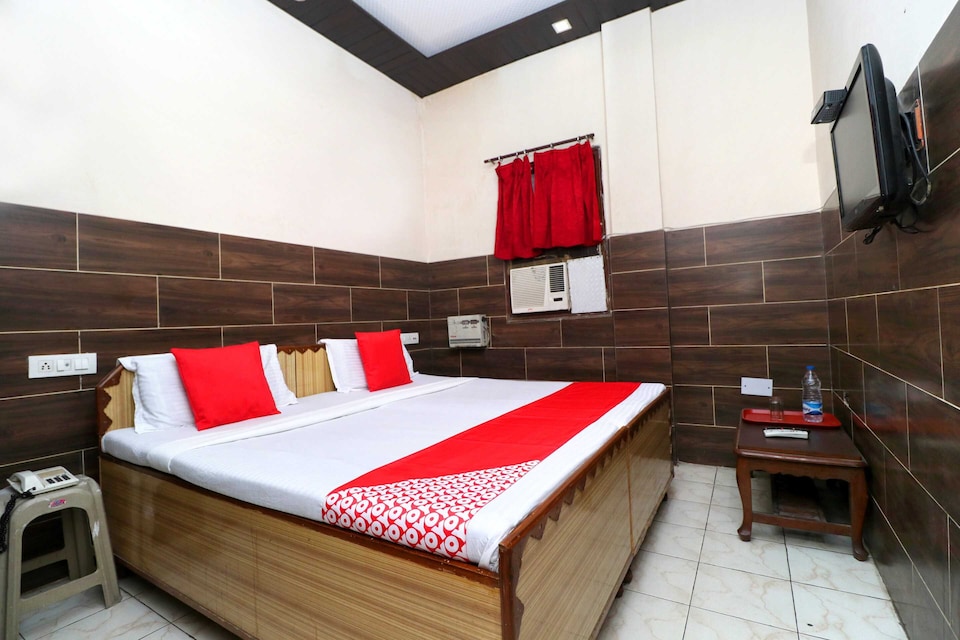 HOTEL O SURI GUEST HOUSE, BMC Chowk Jalandhar, Jalandhar