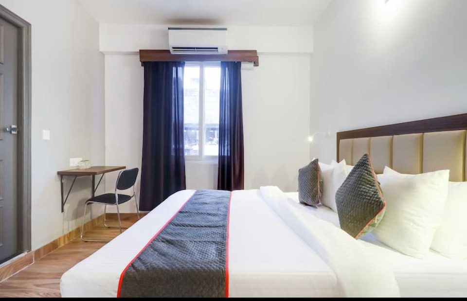 Townhouse Geeta Nagar Metro Station, Fazal Ganj Kanpur, Kanpur