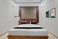 Super Townhouse Geeta Nagar Metro Station Formerly Hotel Opal