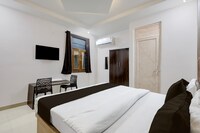 Townhouse Geeta Nagar Metro Station Formerly Hotel Opal